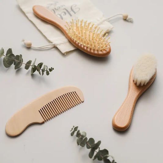 Natural Wooden baby Hair Brush set مجموعة فرش شعر خشبية طبيعية للأطفال