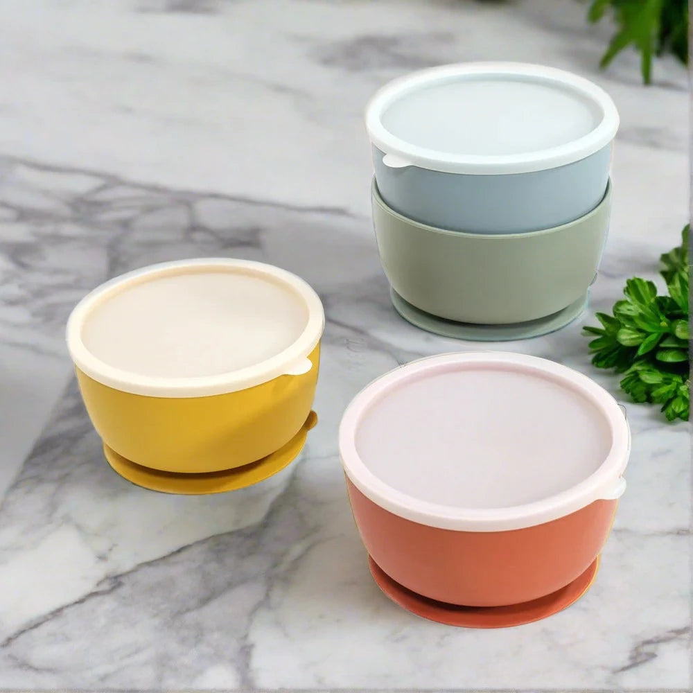 Travel Silicone Bowl with Lid - Perfect for On-the-Go Meals!