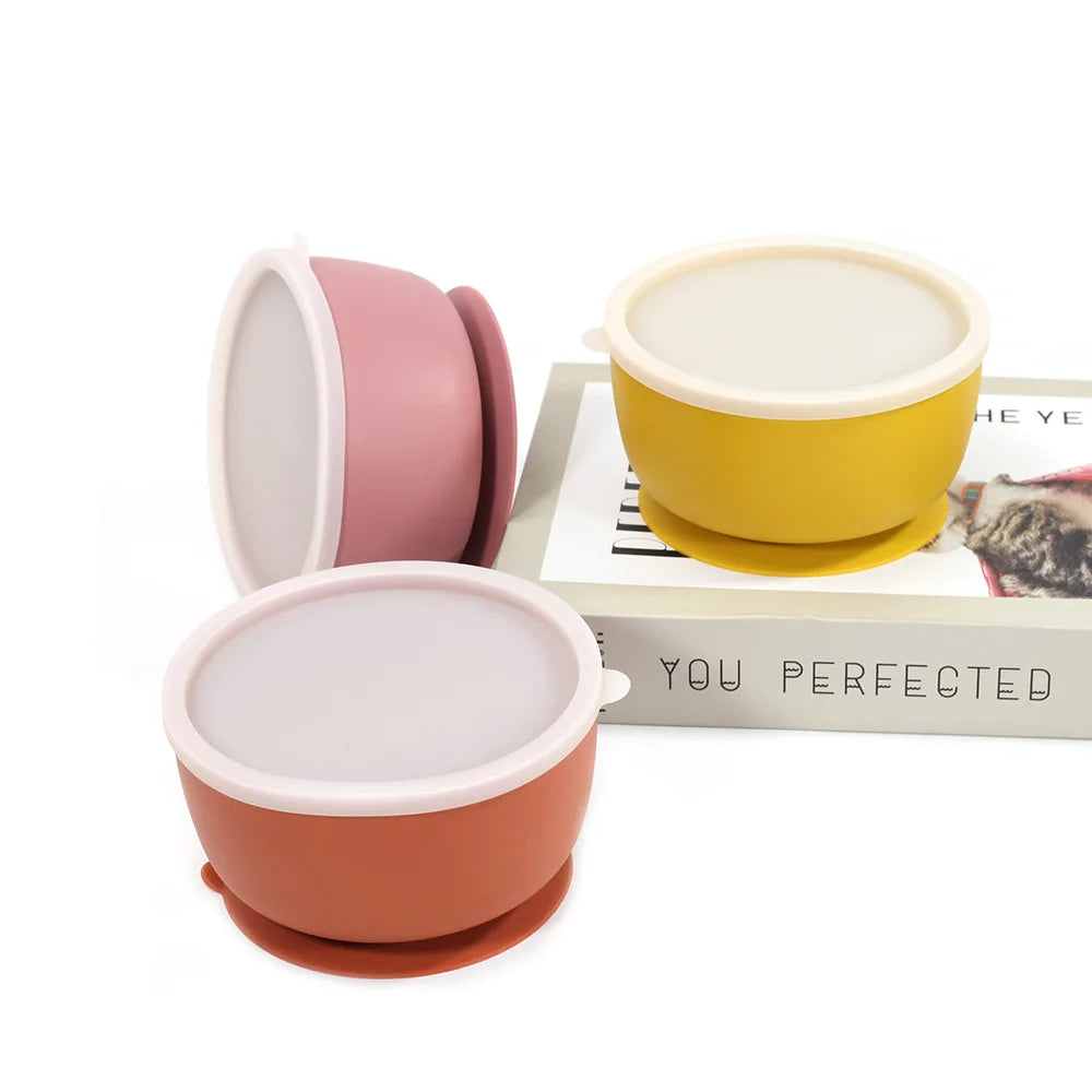 Travel Silicone Bowl with Lid - Perfect for On-the-Go Meals!